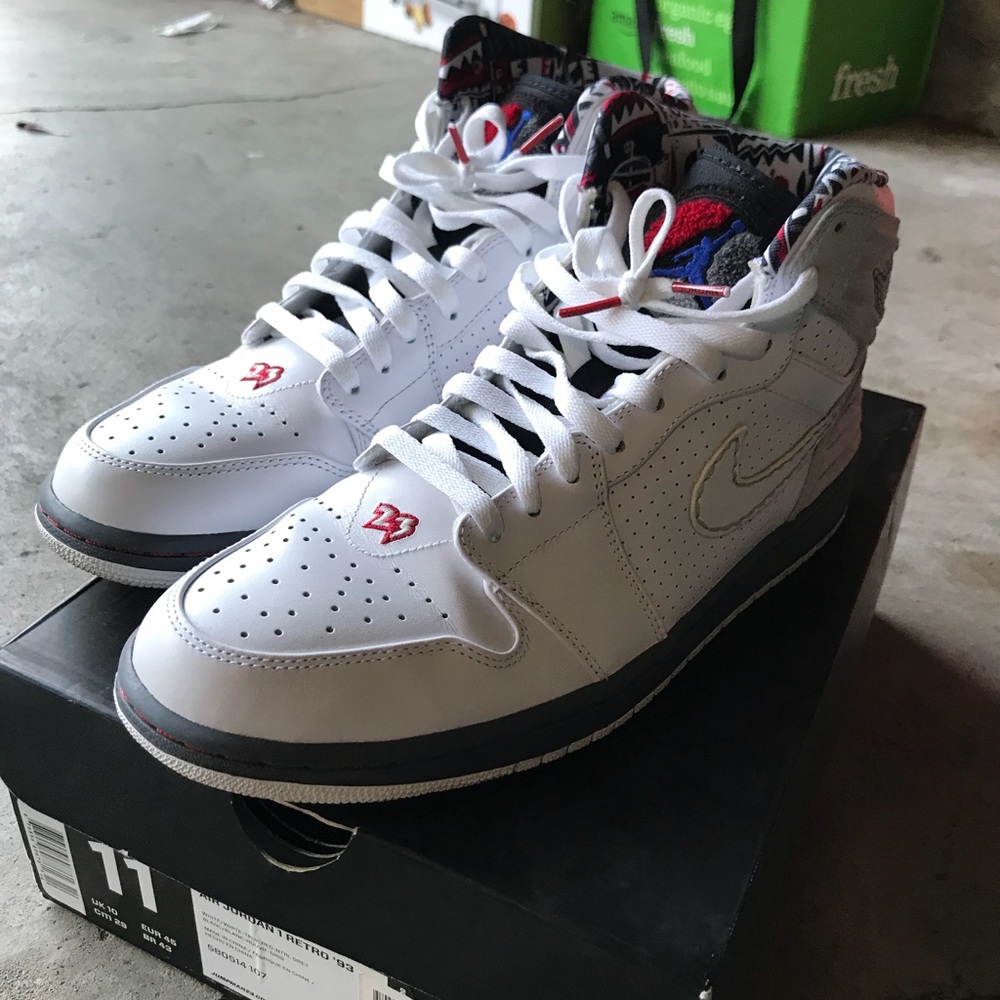 Retro Jordan 1 sz 11 pre owned